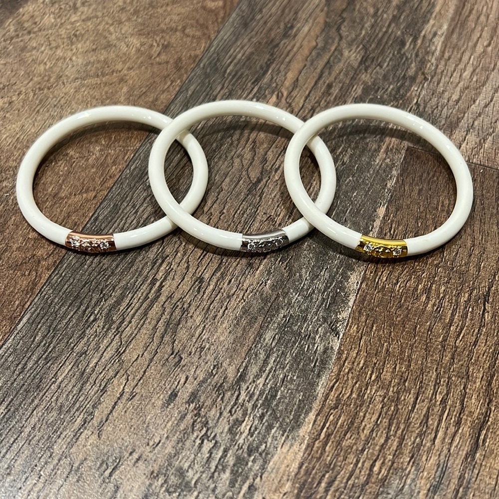 Like new Budha girl bangles